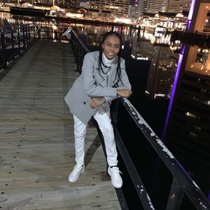 Meet your Posher, Kiara